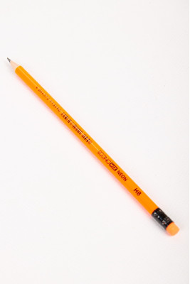 Олівець чорнографітний з гумкою